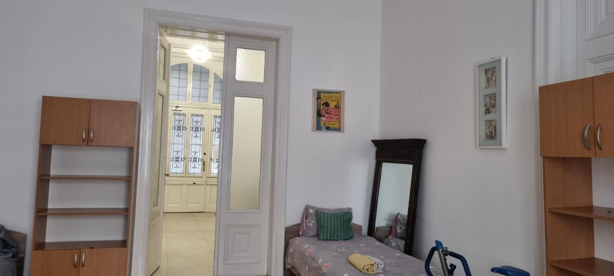 Lookery Gazde/Camere de închiriat *